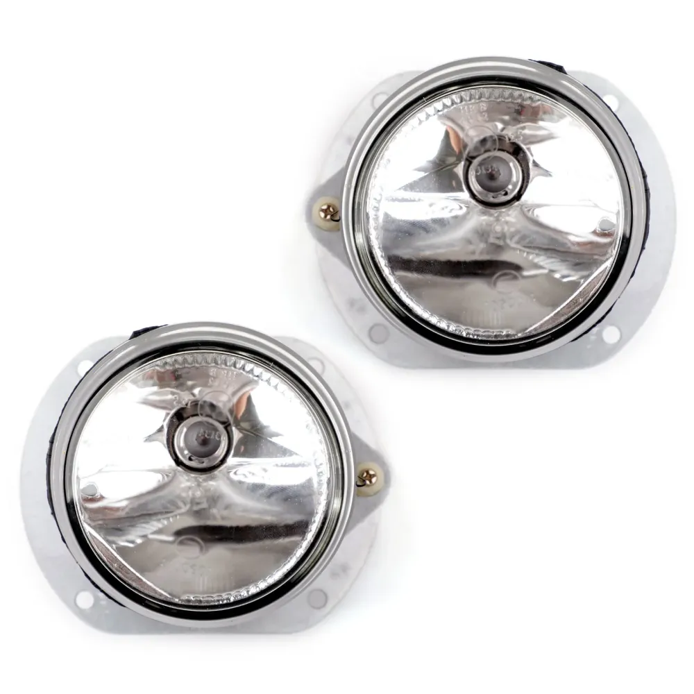 Front tåkelys venstre/høyre lampe med pærer 2008-2010 Benz C300 C63 AMG C350 Generisk