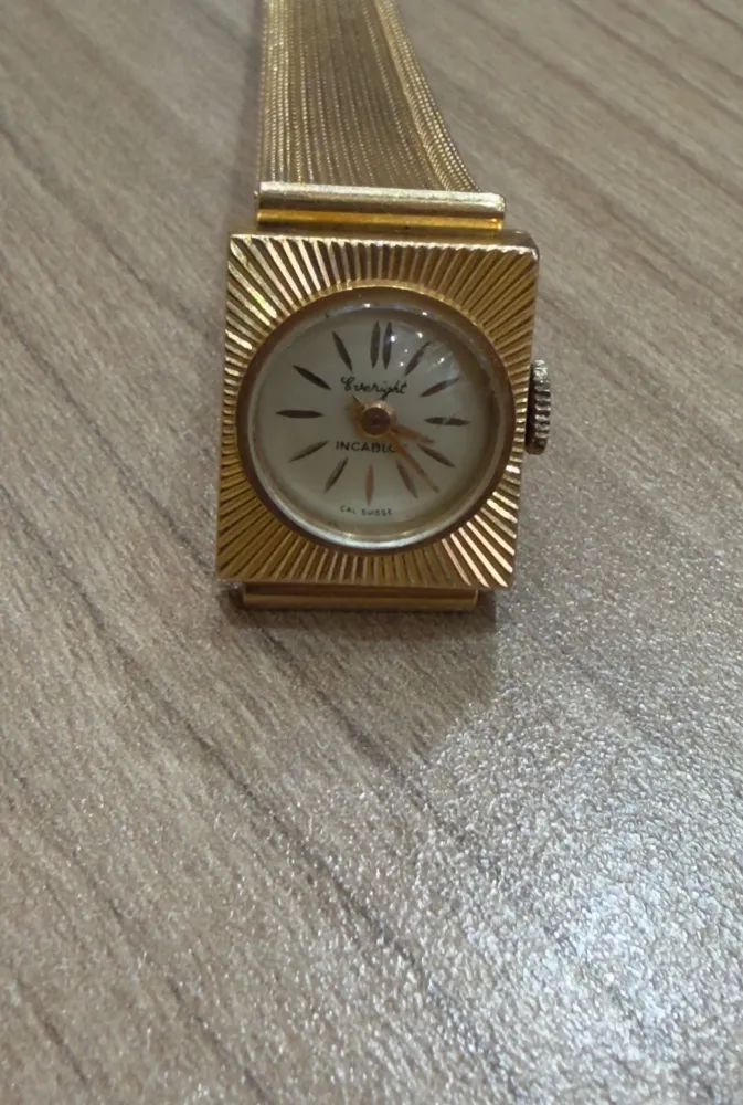 Vintage mekanisk klokke i 18 karat gull