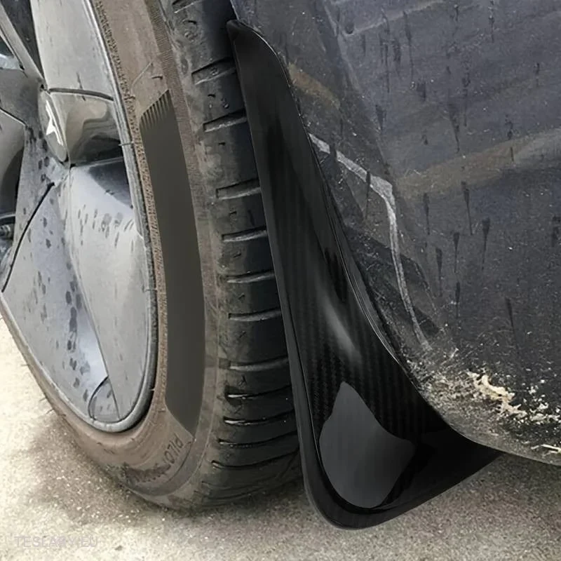 Tesla Model 3 & Highland Carbon Fiber Style Mud Flaps (4 stykker)