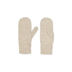 Cable Mittens