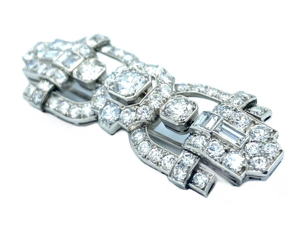 Art Deco-brosje i Platina og diamanter
