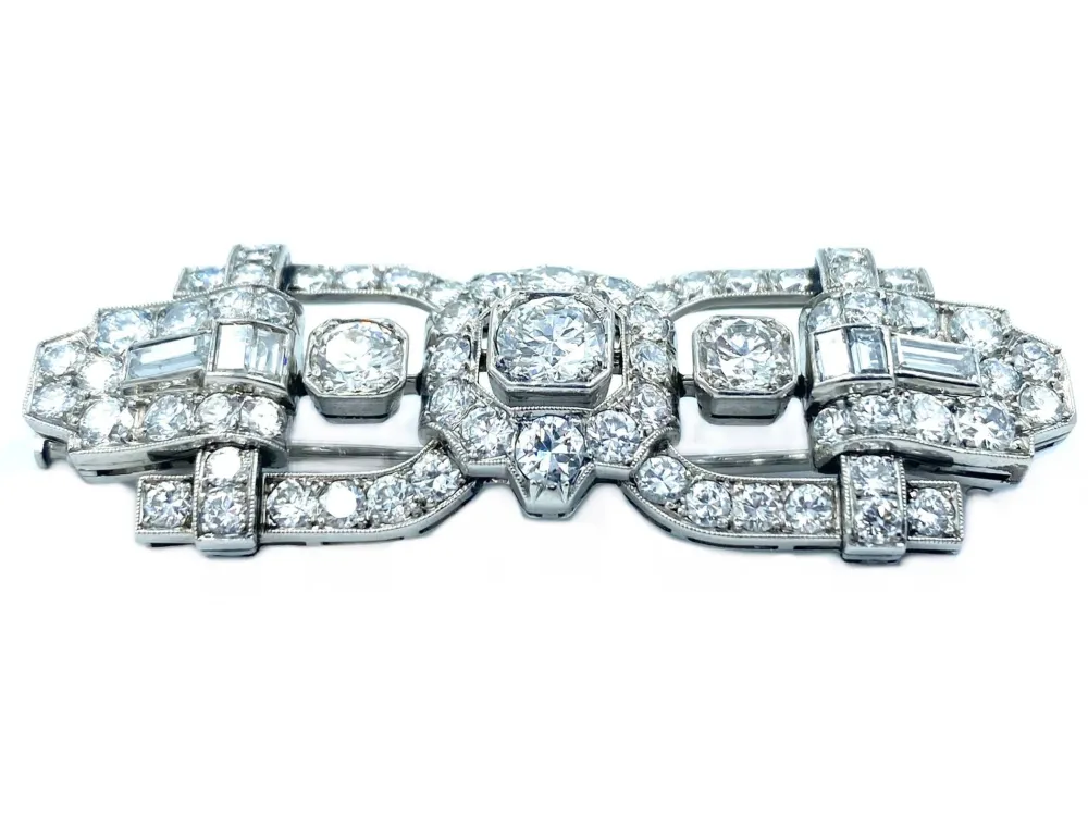 Art Deco-brosje i Platina og diamanter