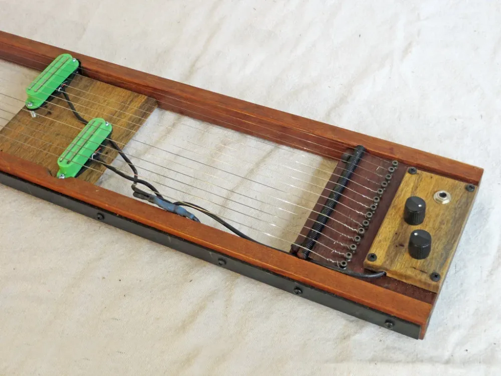 Hopkin Instrumentarium: Handsome Dan